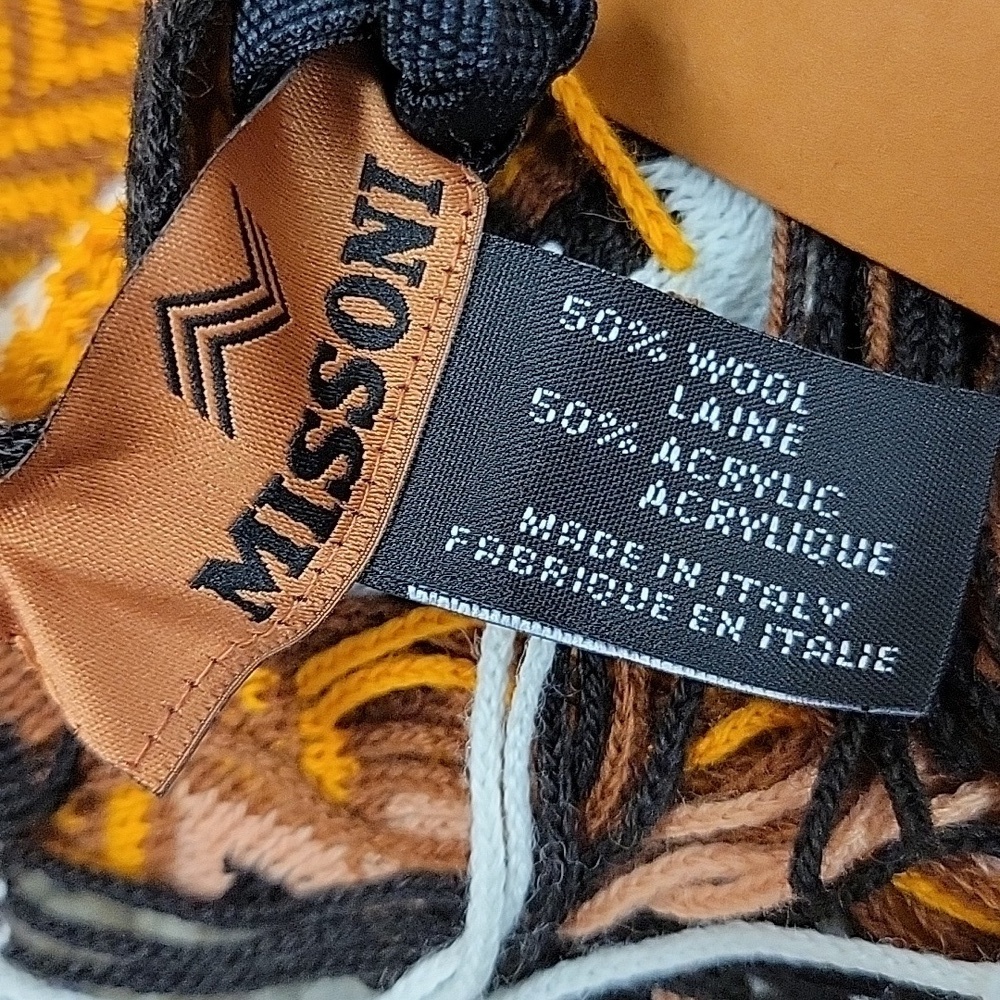 Missoni Orange and Black Zigzag Knit Scarf. New With Tags - Picture 3 of 4